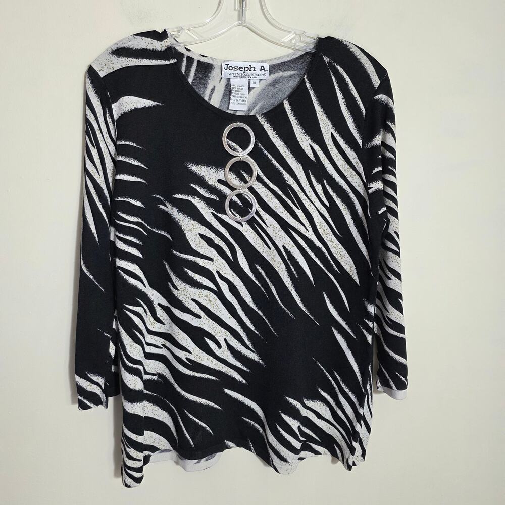 Vintage Y2K Joseph A zebra print metal circle 3/4 sleeve blouse womans size‎ XL